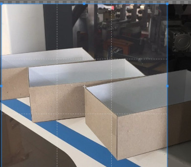 Tamamen Otomatik Çift Yönlü Hard Board Grooving Karton Kutusu V Groove Makinesi