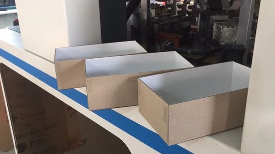 Özel kutu köşeleri için Otomatik Eğimli Yan Köşe Yapıştırma Makinası