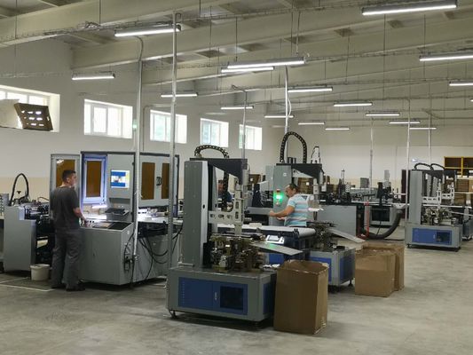 Cep Telefonu Cep Kutusu Yapma Makinesi 40pcs / Min Panasonic Servo Motor