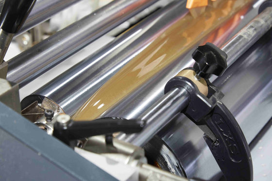 Çok Fonksiyonlu Kitap Kapağı Yapma Makinesi 35pcs / Min Sert Kapak Yapma Makinesi