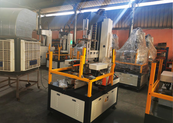 Oyun Kutusu Laminasyonu İçin Yarım Otomatik Sert Kutu Ambalaj Makinesi