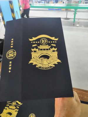 Ay Kek Kutusu Yapma Makinesi 40pcs/Dk Yüksek Hızlı L5981XW3187XH2114mm