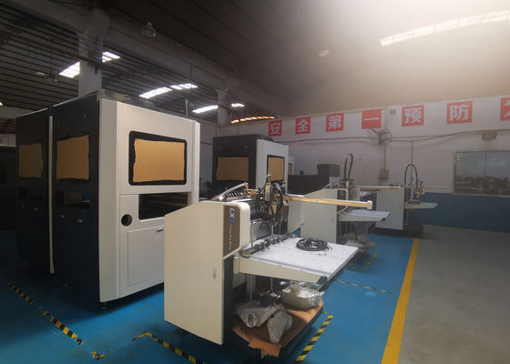 Sert Kutu için LS-450plus High-End Parfüm Kutusu Yapıştırma ve Konumlandırma Makinesi
