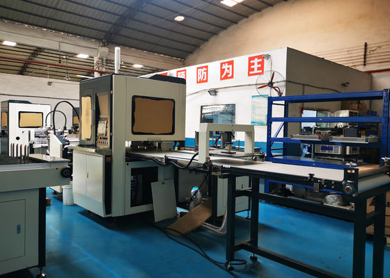 Sert Kutu Üretimi için Sert Ayakkabı Kutusu Kağıt Yapıştırma Makinesi Konumlandırma Makinesi