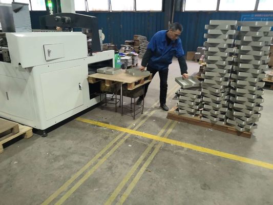 Şarap Kutusu Makinesi İçin Dört Köşe Makinesi Yapıştırma Hediye Kutusu İçin Kağıt Bant
