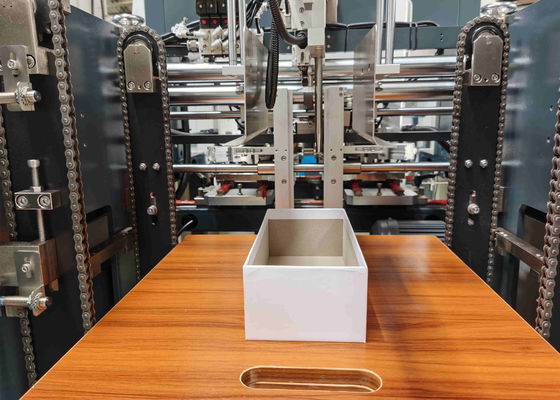 Akıllı Paketleme Kozmetik Sert Kutu Yapma Makinesi 15-40pcs / dak konumlandırma