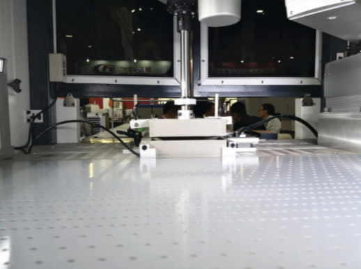 8KW Isıtma 50 - 350mm Uzunluk Sert Kutu Yapma Makinesi